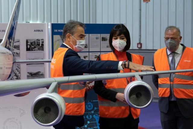 La ministra de Ciencia e Innovación visita las instalaciones de Airbus en Getafe - 1, Foto 1