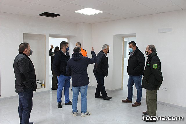 Invierten 127.500 euros en mejorar las instalaciones de la Brigada Forestal y agentes medioambientales de Totana - 9