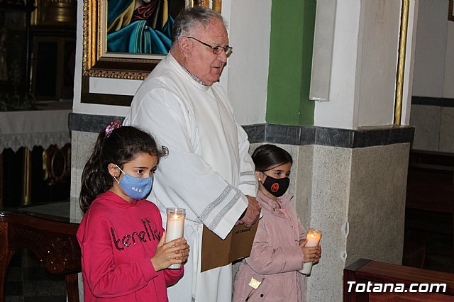El Va Crucis organizado por la Hermandad de Jess en el Calvario tuvo lugar en el interior del Convento - 13