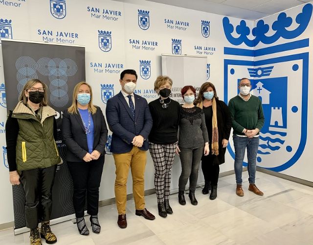 El arte, la cultura y la gastronomía acompañan a la Muestra IntTop Mar Menor que se celebra en la Casa Barnuevo del 29 de abril al 15 de mayo - 1, Foto 1