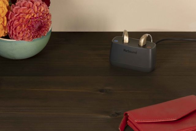 La familia ReSound ONE™ se amplía con nuevos modelos BTE recargables - 1, Foto 1