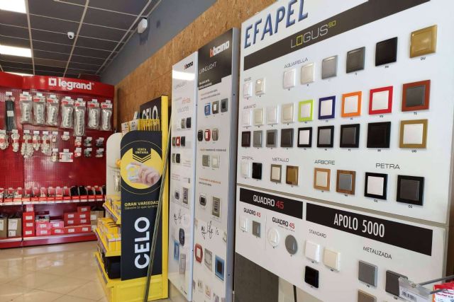 Material eléctrico para instaladores e interruptores Efapel en Grupo Distrelec Material Eléctrico - 1, Foto 1