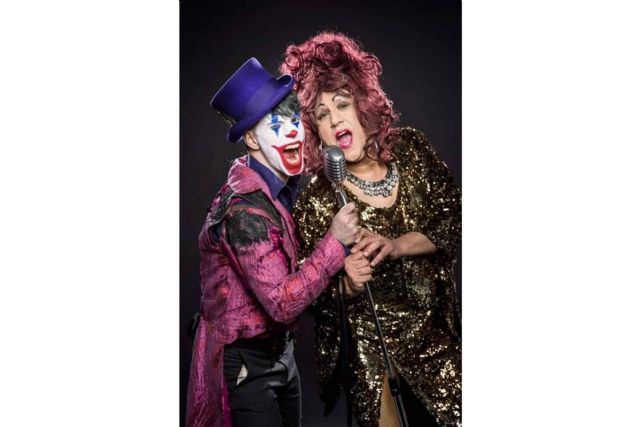 Despedidas y fiestas originales en el Nuevo Restaurante Espectáculo de Factory Party en Bilbao - 1, Foto 1