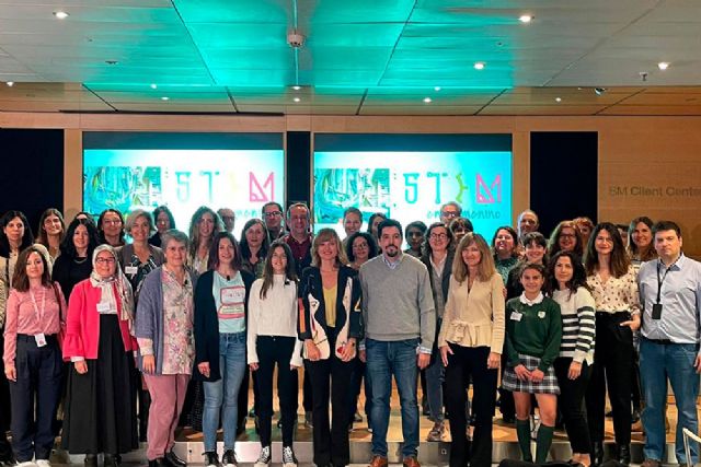 Alegría: Las reformas educativas que estamos abordando van encaminadas a preparar a los niños para afrontar un futuro altamente tecnológico - 1, Foto 1