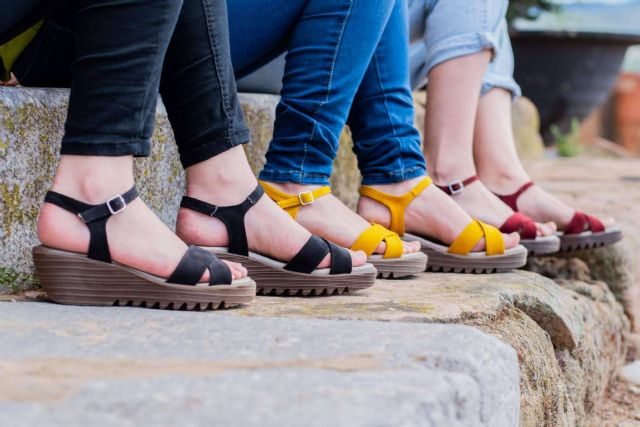 Gracias a la compañía Ecoalkesan, la evolución de la moda del calzado, cada vez más respetuoso con la Madre Tierra - 1, Foto 1