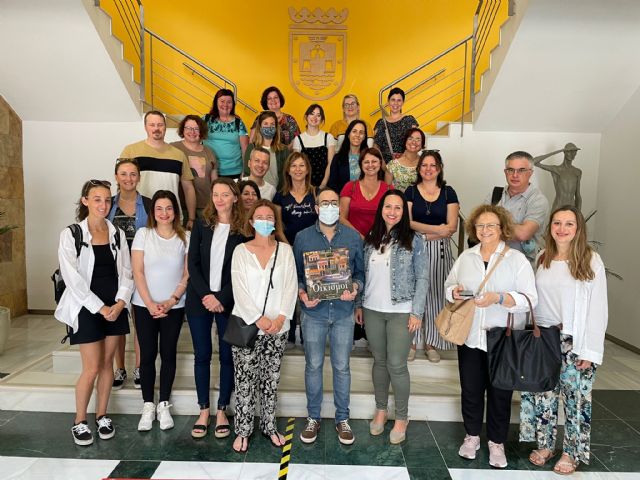 “Plastic, Plastic Everywhere”, el proyecto del grupo ERASMUS del CEIP El Recuerdo - 1, Foto 1