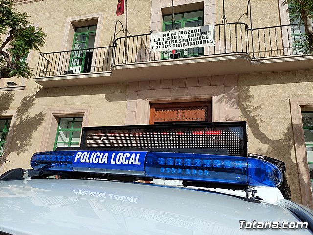 Dos nuevos vehculos, equipados con la ltima tecnologa y dotados con moderno material de servicios de seguridad, mejoran la flota de la Polica Local - 23