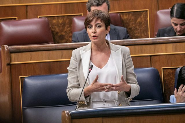 Isabel Rodríguez reitera el compromiso del Gobierno para el traspaso de tráfico a Navarra - 1, Foto 1