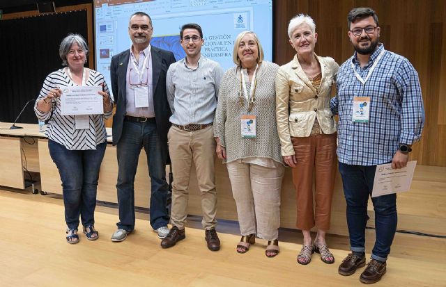 Dos trabajos premiados en el III Congreso Nacional de Enfermería y Vacunas de ANENVAC - 1, Foto 1