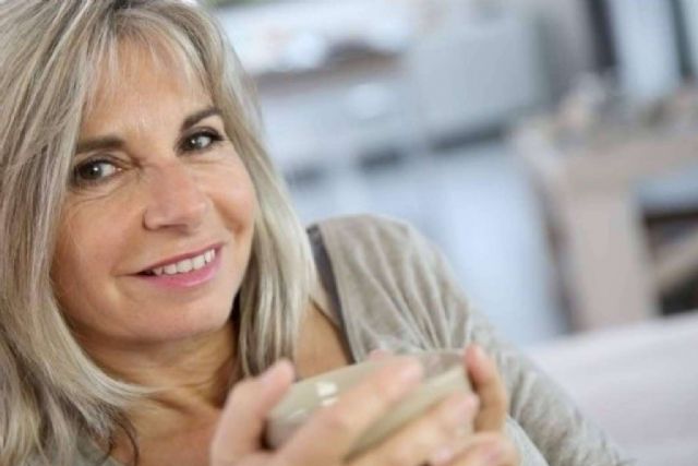 Un problema que afecta a muchas personas es la alopecia o pérdida del cabello y, dependiendo de su gravedad, puede ocasionar efectos negativos en la salud emocional - 1, Foto 1