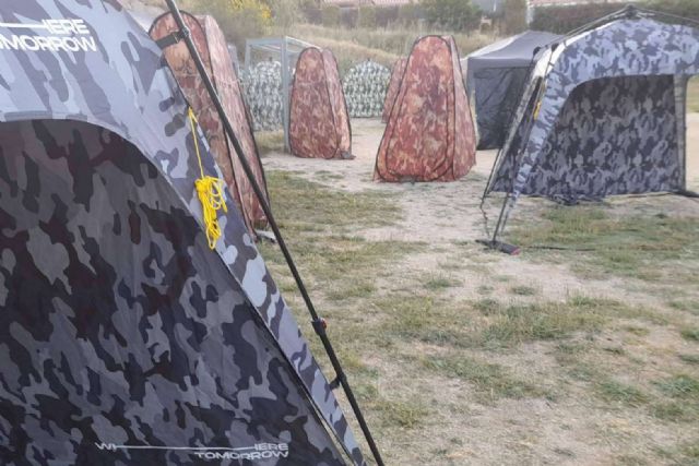 Celebrar cumpleaños inolvidables con una partida de láser tag, de la mano de Asilvestrats - 1, Foto 1