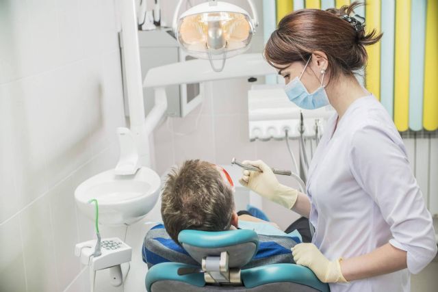 La Dra. Saylin García realiza tratamientos odontológicos con la tecnología más avanzada - 1, Foto 1