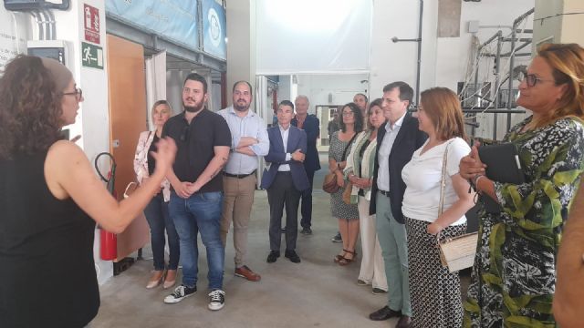 El Instituto Español Oceanográfico muestra a los ayuntamientos ribereños un proyecto regenerador para el Mar Menor con bivalvos - 1, Foto 1