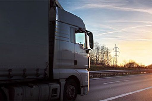 Mitma sigue avanzando en los acuerdos alcanzados con el sector del transporte de mercancías por carretera para su sostenibilidad - 1, Foto 1