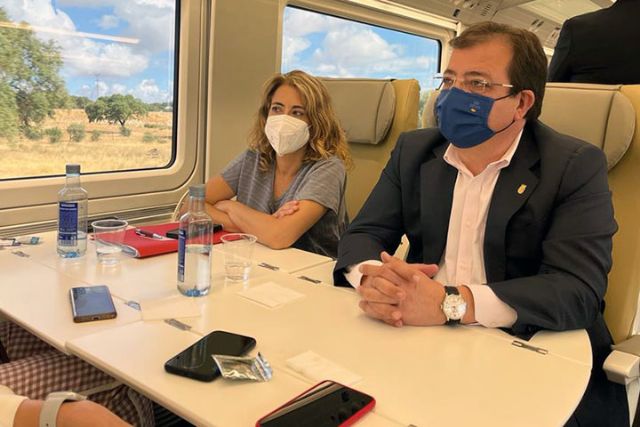 Raquel Sánchez anuncia que el 19 de julio se pondrá en servicio la línea de alta velocidad en Extremadura - 1, Foto 1