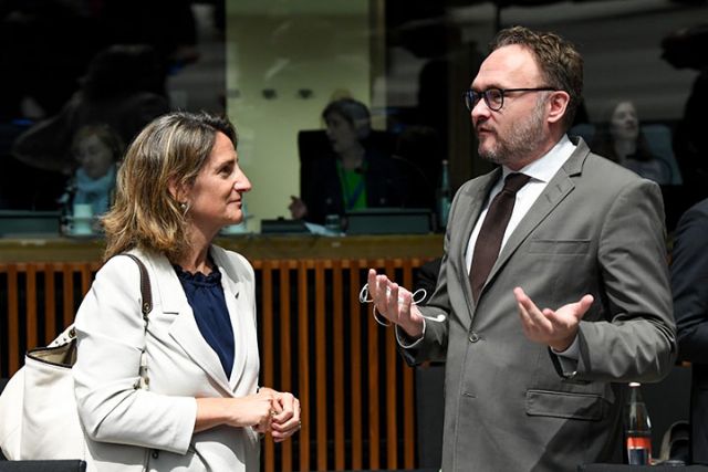 España, satisfecha con un acuerdo que cierra las directivas de Renovables y Eficiencia Energética y permite acelerar la transición energética - 1, Foto 1