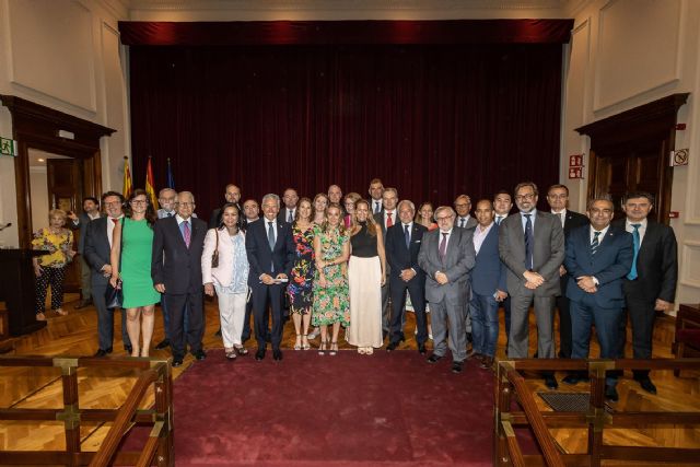 Presentación oficial del nuevo Comité Ejecutivo del Cuerpo Consular de Barcelona - 1, Foto 1