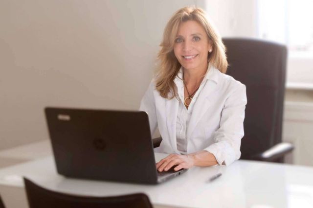 Los reconocimientos médicos son fundamentales para la práctica del buceo, por la Dra. Clara Beltrán - 1, Foto 1