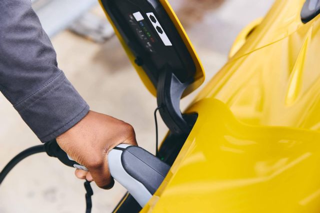 La adaptación de la firma Atlántica Garantía S.A. en el mercado de vehículos eléctricos de segunda mano - 1, Foto 1