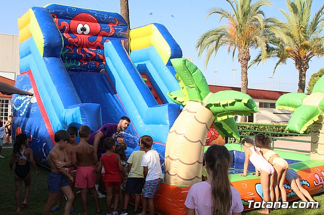 Finaliza la segunda quincena de la Escuela de Verano, celebrada en el Polideportivo, con ms de un centenar de participantes - 2