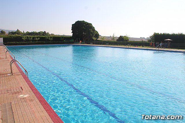 Finaliza la segunda quincena de la Escuela de Verano, celebrada en el Polideportivo, con ms de un centenar de participantes - 12
