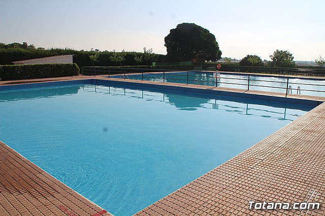 Finaliza la segunda quincena de la Escuela de Verano, celebrada en el Polideportivo, con ms de un centenar de participantes - 19