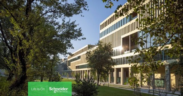 Fast Company reconoce las soluciones Net Zero Building de Schneider Electric implantadas en IntenCity - 1, Foto 1