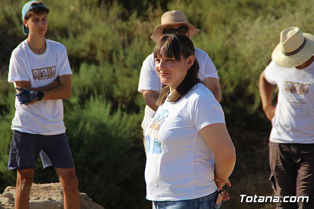 Autoridades locales visitan la IX edicin del Campo de Trabajo Arqueolgico en el yacimiento Las Cabezuelas - 40