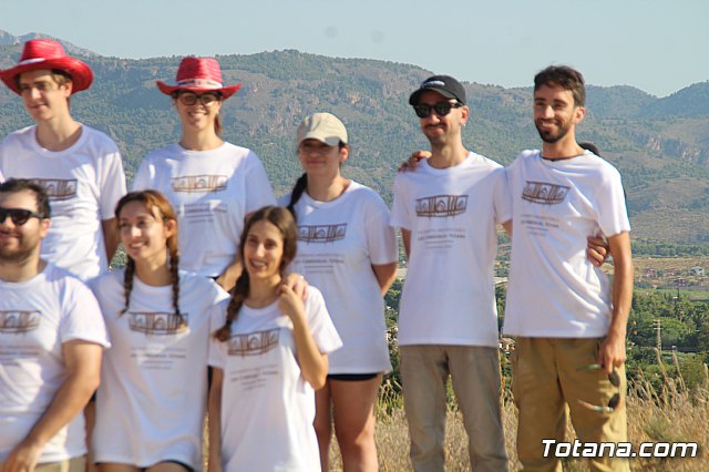 Autoridades locales visitan la IX edicin del Campo de Trabajo Arqueolgico en el yacimiento Las Cabezuelas - 52