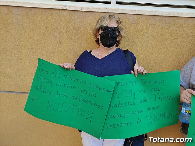 Realizan una concentracin en defensa del servicio de pediatra de los centros de salud del municipio de Totana - 10