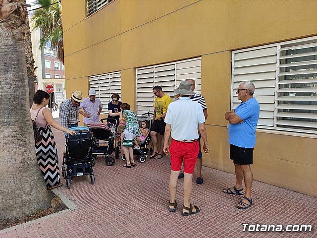 Realizan una concentracin en defensa del servicio de pediatra de los centros de salud del municipio de Totana - 8