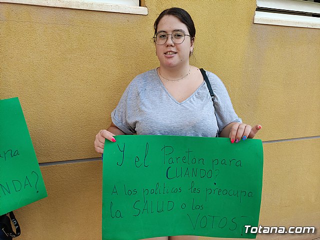 Realizan una concentracin en defensa del servicio de pediatra de los centros de salud del municipio de Totana - 11
