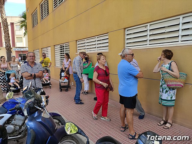 Realizan una concentracin en defensa del servicio de pediatra de los centros de salud del municipio de Totana - 15