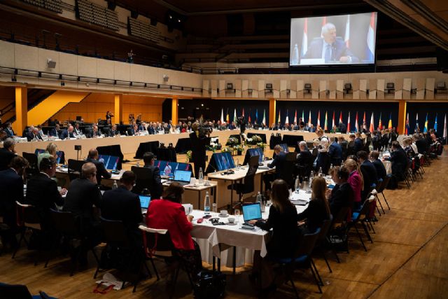 Los ministros de Defensa de la UE se reúnen con la vista puesta en las consecuencias globales de la agresión rusa a Ucrania - 1, Foto 1