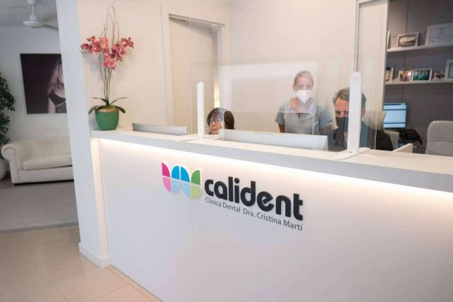 Clínica dental Calident en Sitges, Barcelona, para cuidar la sonrisa - 1, Foto 1