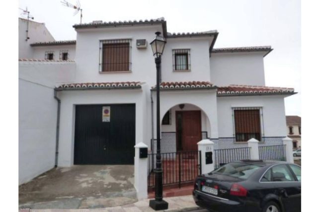 Cerca de 50 viviendas, garajes y terrenos de la provincia de Málaga publicados en Eactivos - 1, Foto 1