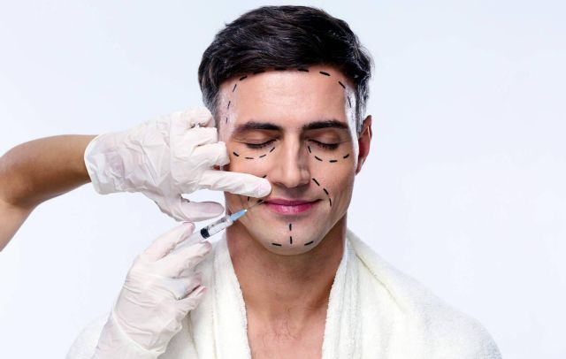 Dr. Antoni Roldán, experto cirujano plástico en Barcelona con amplia trayectoria - 1, Foto 1