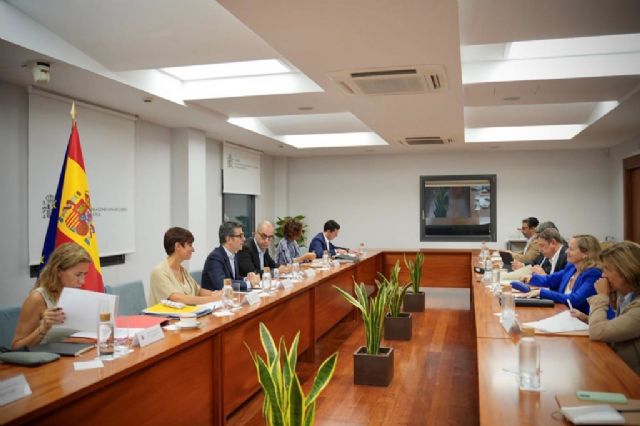 Bolaños preside la reunión de la Comisión Interministerial para la reconstrucción de La Palma, a pocos días del primer aniversario de la erupción - 1, Foto 1