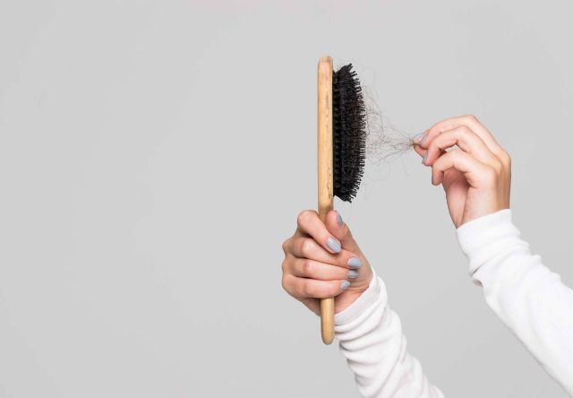 Centro de Naturopatía y la Salud ofrece biotina para el pelo para controlar la caída del cabello en otoño - 1, Foto 1