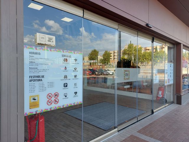 Las puertas automáticas, protagonistas para la adaptación al Decreto de Ahorro Energético - 1, Foto 1