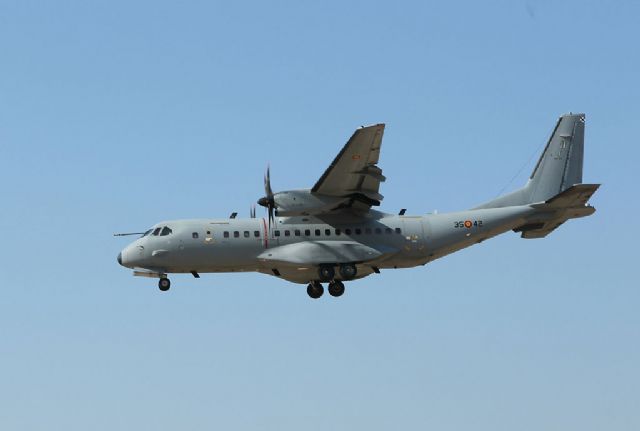 España envía un nuevo avión con material sanitario para Ucrania - 1, Foto 1