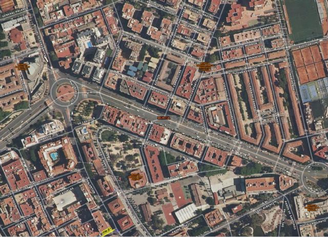 Servicios de emergencia acuden para atender a un herido en accidente de tráfico en Murcia - 1, Foto 1