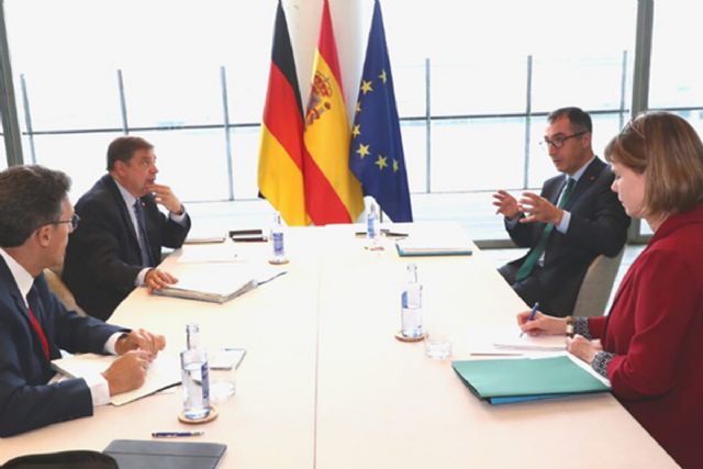 Luis Planas y el ministro alemán comparten objetivos de reforzar líneas de acción para garantizar la seguridad alimentaria - 1, Foto 1