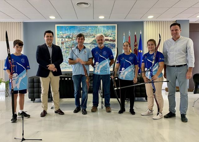 Ayuntamiento renueva convenio colaboración con los clubes Agarco, Billar, Voleibol Belich y El Mirador Fútbol Sala - 1, Foto 1
