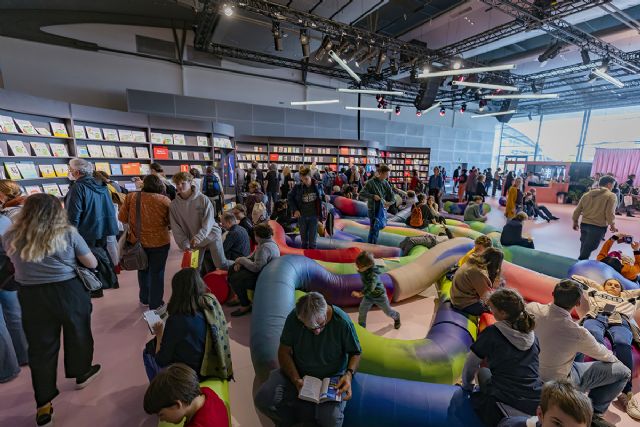 España clausura su participación en la Feria del Libro de Fráncfort con éxito entre los profesionales y el público general - 1, Foto 1