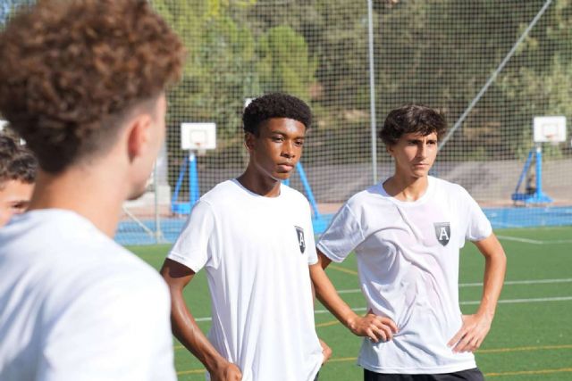 En Madrid se han podido repartir dos millones de dólares en becas para estudiar en Estados Unidos - 1, Foto 1