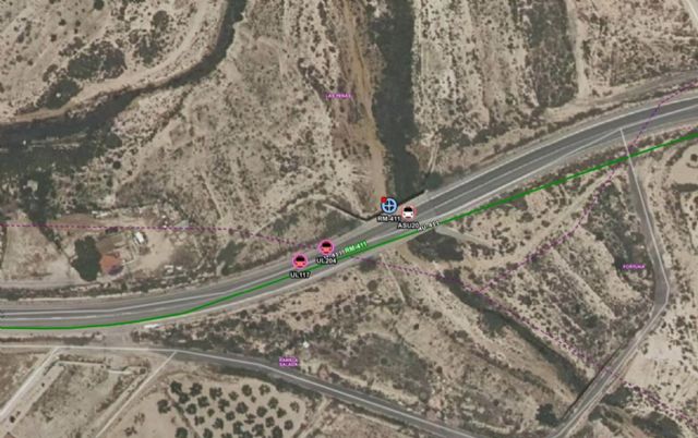 Servicios de emergencia atienden y trasladan a mujer herida grave en accidente de tráfico en Fortuna - 1, Foto 1