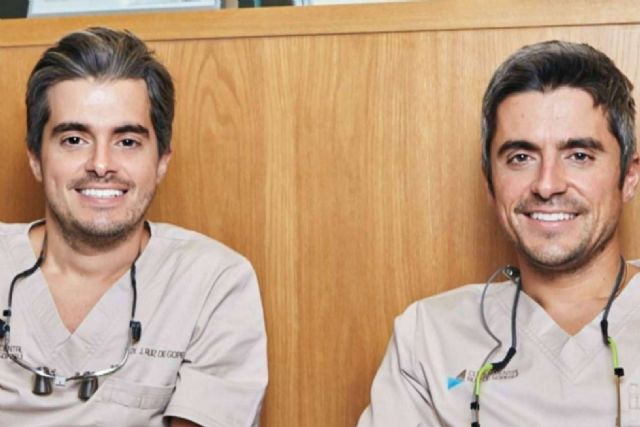Clínica Dental Ruiz de Gopegui ofrece un precio especial para los pacientes que quieran la ortodoncia invisible Invisalign - 1, Foto 1