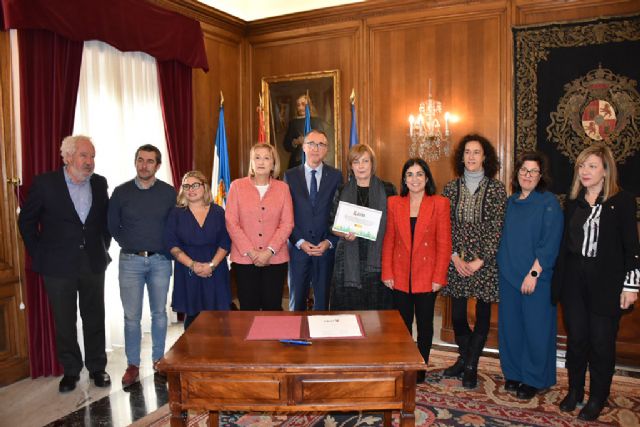 Darias agradece a Avilés su adhesión a la Estrategia ´Fast-Track Cities´ y su compromiso con la respuesta al VIH - 1, Foto 1