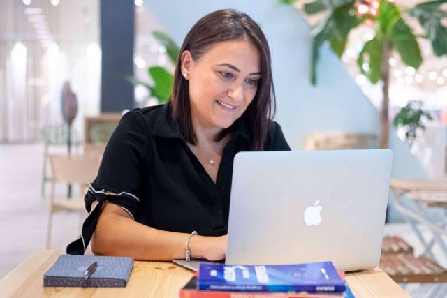 Readaptar las asesorías de empresas a las nuevas tecnologías a través de la ayuda de Conchi Sancar - 1, Foto 1